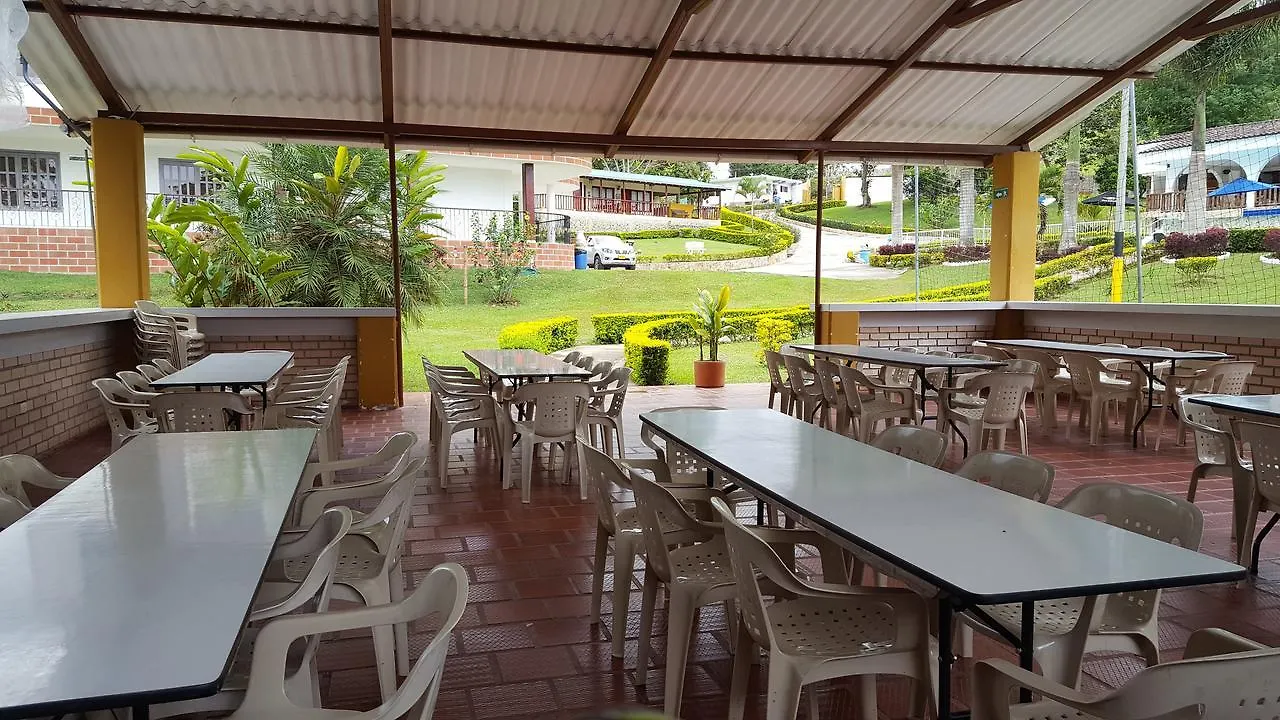 Villasaman Refugio Campestre Cali 0*,